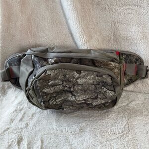 Fieldline Pro Series Camo Hunting Adjustable Fanny Pack NWOT